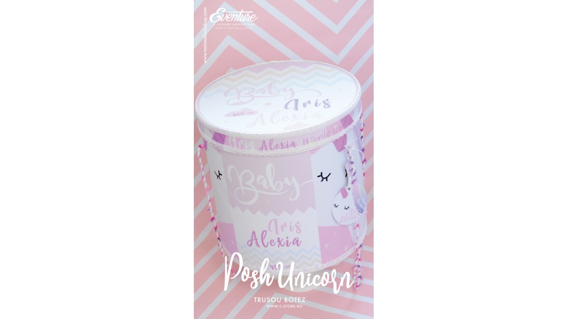 Trusou de botez pentru fetite modern cu unicorni, Posh Unicorns 4